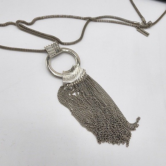Steve Madden NWT silver tone snake chain with chain fringe pendant long necklace - Picture 6 of 9